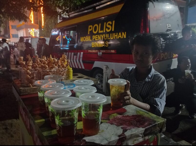 Kisah Inspiratif Krisna: Anak Kecil dari Desa Banteran yang Membantu Ayahnya Berjualan di Konser Ndarboy Genk di&nbsp;UMP