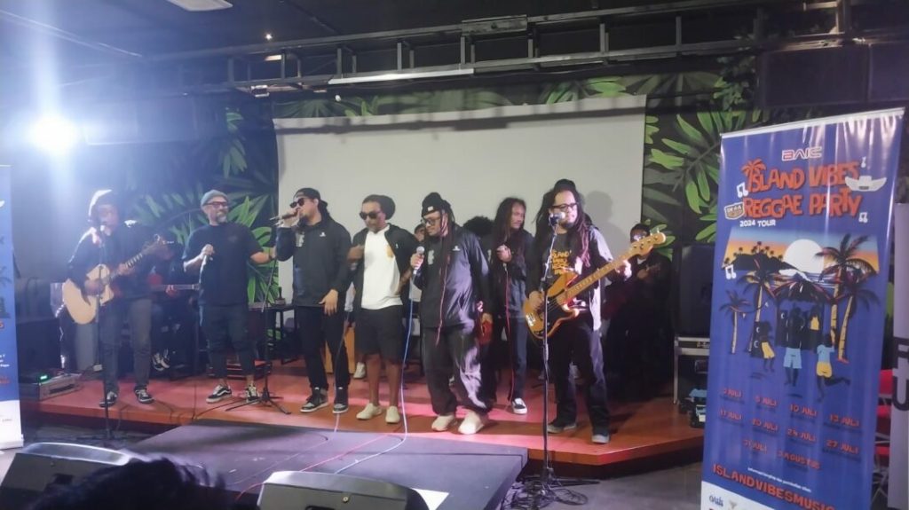 Konser Spektakuler Island Vibe Reggae Party Guncang Purwokerto, ada Pesta Lampu Hingga Hadirkan Hologram&nbsp;Steven