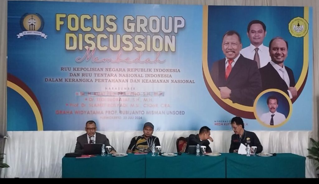 Kerjasama dengan Unsoed, Tribhata Banyumas Gelar FGD RUU Polri dan RUU&nbsp;TNI