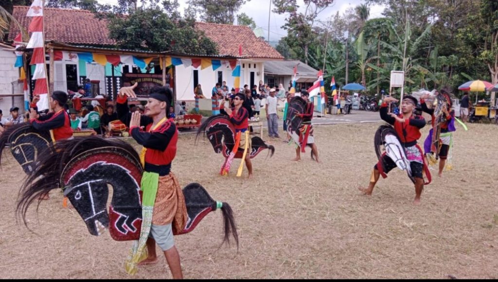 Ritual Minta Hujan dengan Kesenian Ebeg: Tradisi yang Terus Hidup di&nbsp;Banyumas